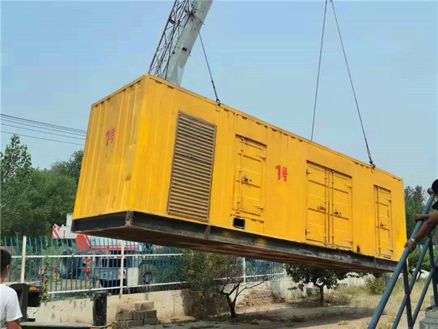 枣庄300KW柴油发电机组油耗是多少？