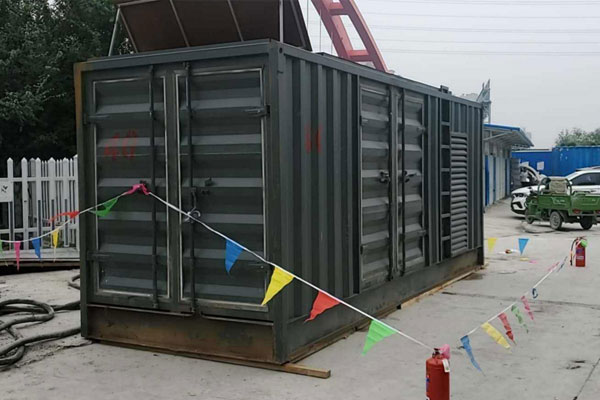 枣庄发电机租赁空气滤清器多久更换一次?
